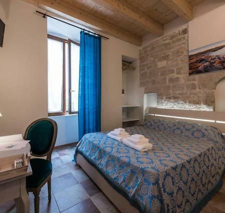 B&B Antico Granaio Bisceglie Buitenkant foto